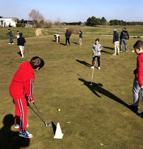 Enfants au golf